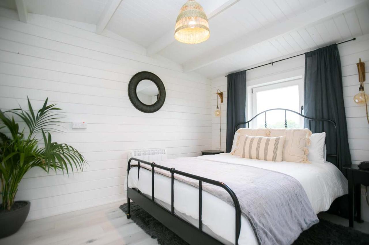 The Paddocks Cabin - Stylish, Cozy & Private Cill Airne Kültér fotó